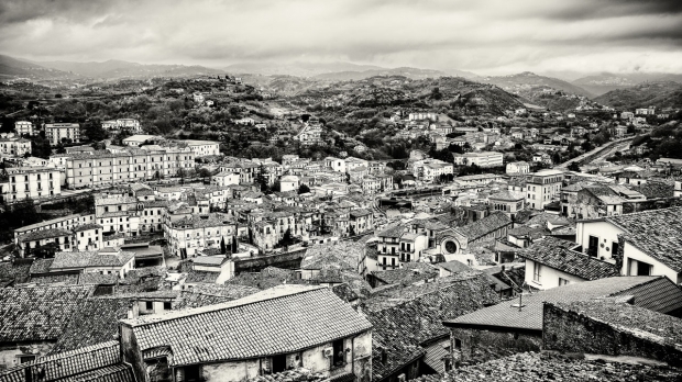 Cosenza com guia em língua portuguesa