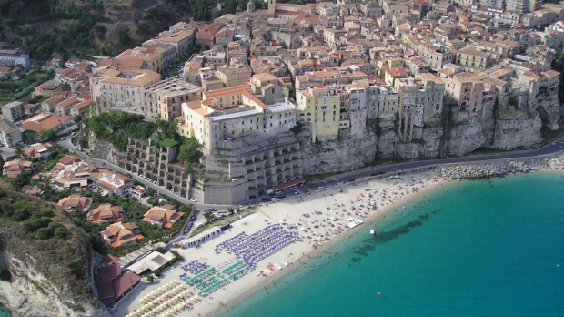 Tour to discover the enogastronomical traditions of Calabria 